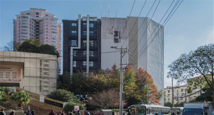 上海長寧德必易園招商特惠，出租招租電話直連夢想辦公地！