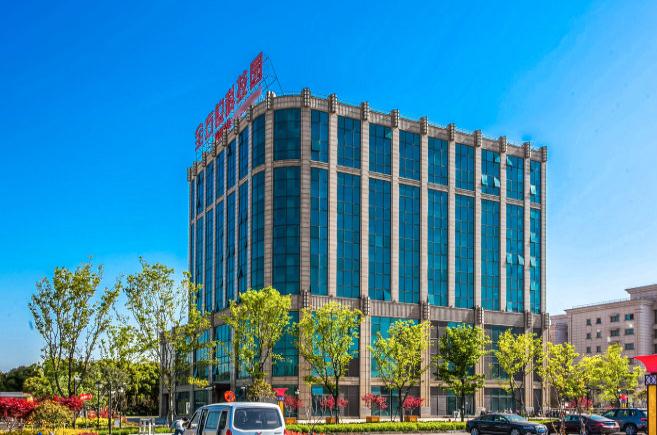 搶占先機(jī)，上海全方位科技園招商熱線，助力企業(yè)騰飛！
