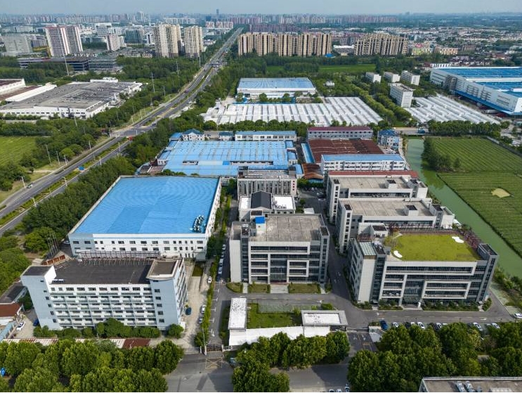 上海柏豪AI科技園引領(lǐng)智能科技浪潮，科技賦能，智贏(yíng)未來(lái)